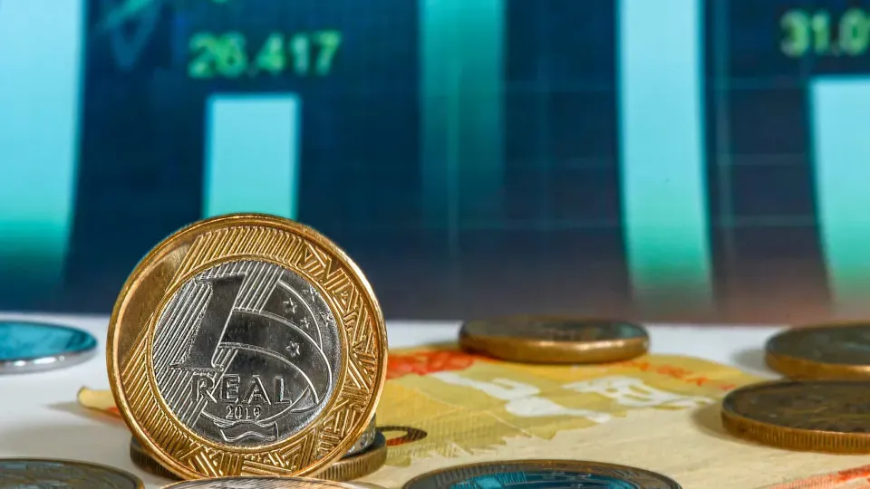 Com Selic em 15%, taxa de juros real é a mais alta em 20 anos