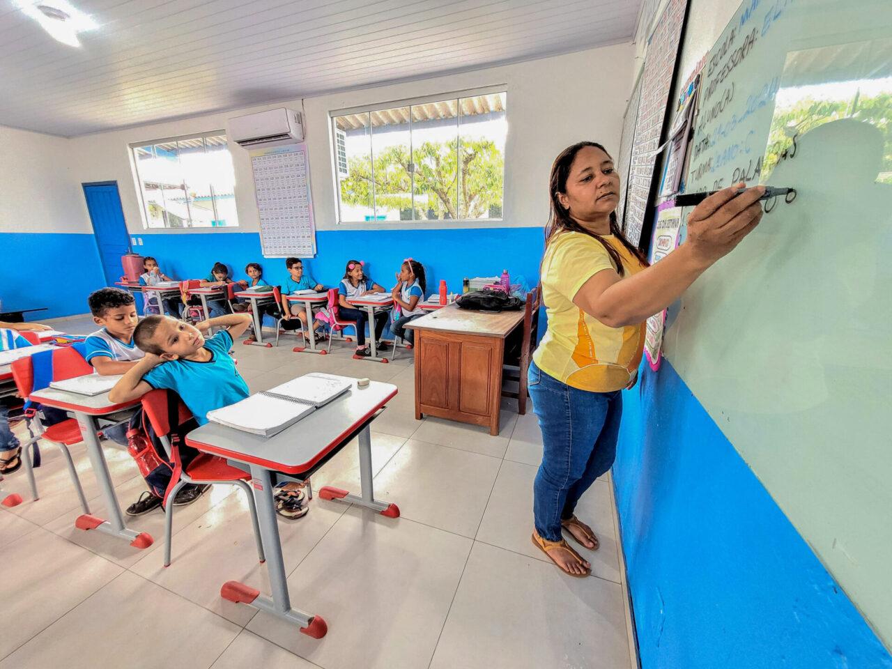 CONCURSO PÚBLICO - Inscrições para concursos da Educação começam nesta quarta-feira,7, em Rondônia