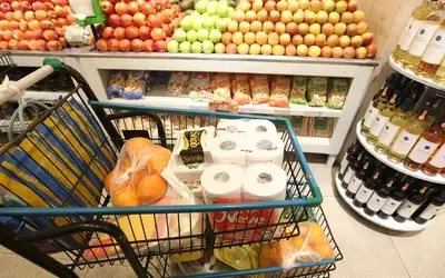 Economia | Alimentação - Entre recuos e altas pontuais, preços dos alimentos fecham 2025 estáveis