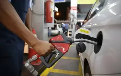 Economia | Combustíveis - Aumento do ICMS eleva custo da gasolina e do diesel em 2026