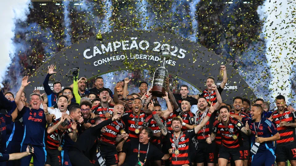 Flamengo ganha posição em lista de clubes mais ricos do mundo; Real lidera