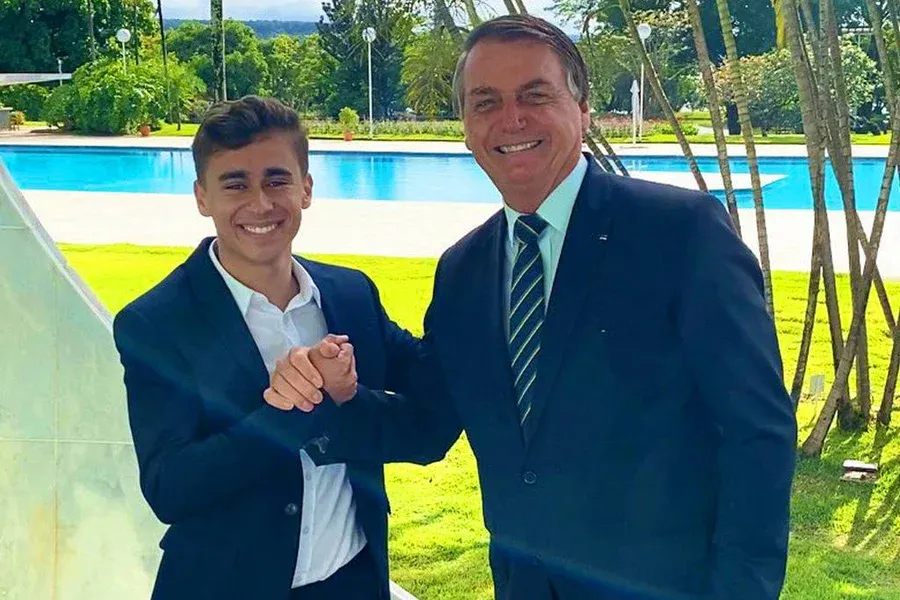 Manoela Alcântara - Moraes autoriza visita de Nikolas e aliados a Bolsonaro na prisão