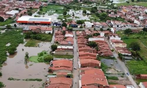 Cidades - Inmet alerta para fim de semana com chuvas em Rondônia e vários outros estados