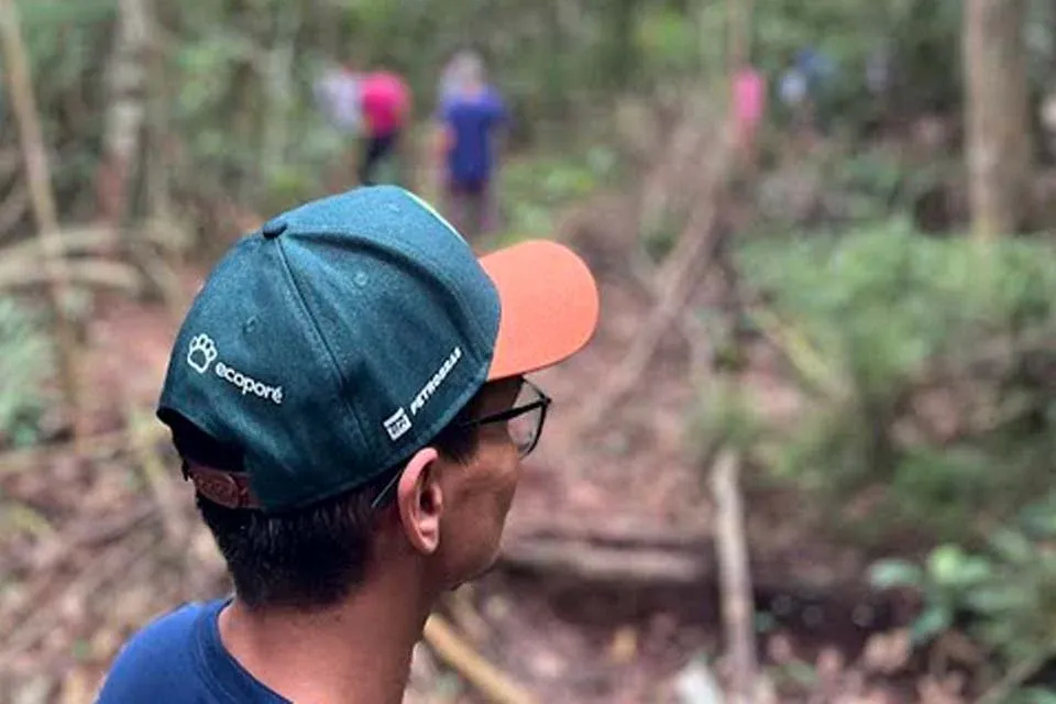 Conservação - Cultura, tecnologia e saber popular em ação de plantio e muvuca da Ecoporé no Nova Conquista