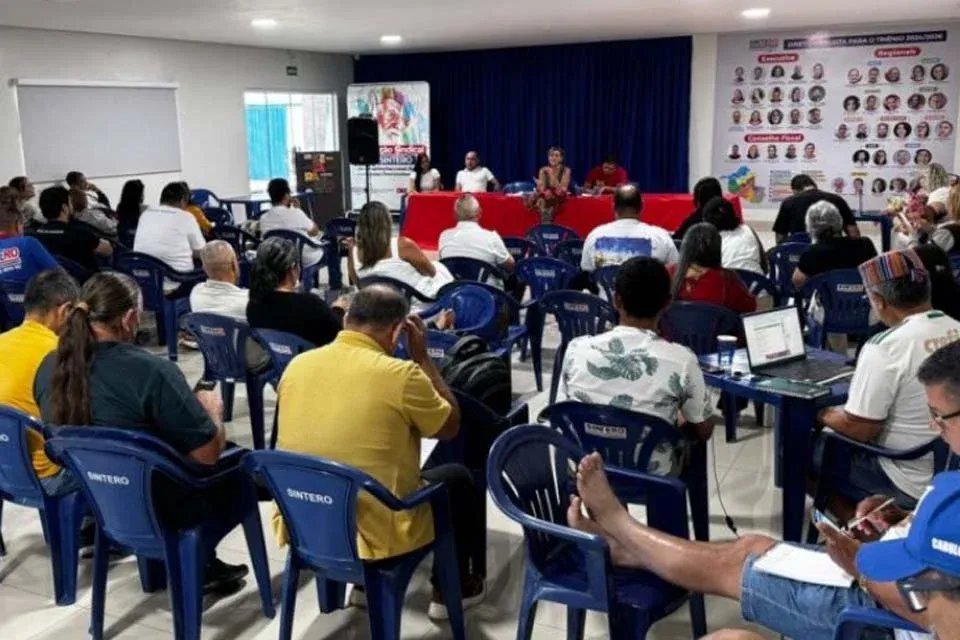 DESAFIOS DA EDUCAÇÃO - Sistema Diretivo do SINTERO debate conjuntura, demandas estaduais e estratégias para 2026