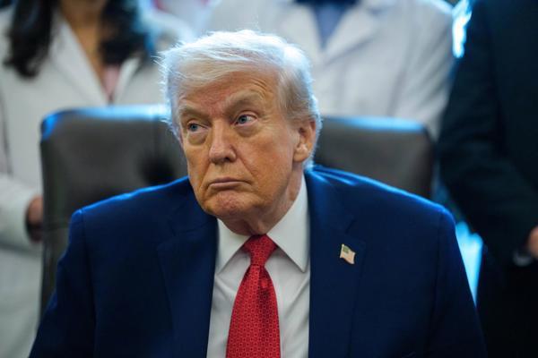 EUA x Irã: Trump confirma envio do porta-aviões ao Oriente Médio