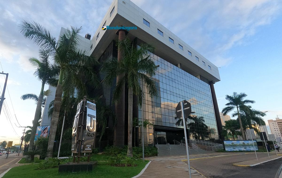 Geral - Padre condenado pela Justiça de Rondônia por estupro é preso no Rio Grande do Sul após missa