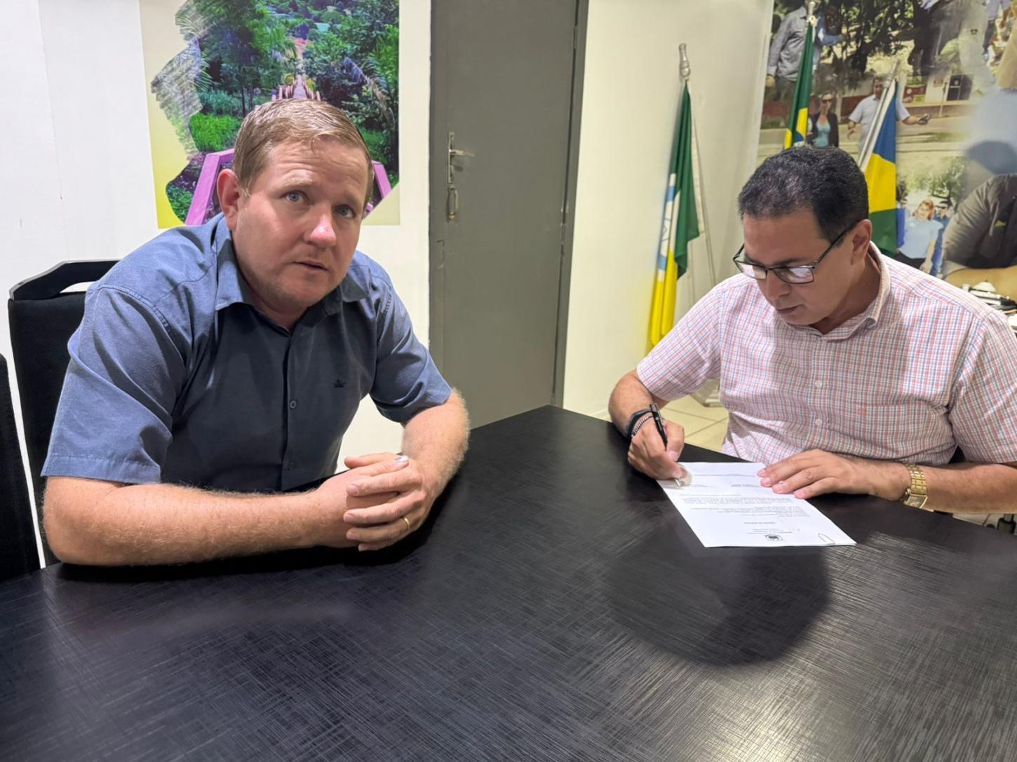 Prefeito Aldo Júlio autoriza projeto histórico de drenagem que vai transformar áreas críticas de Rolim de Moura e eliminar alagamentos urbanos