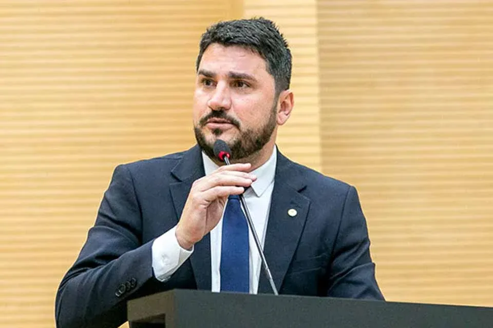 Saúde - Deputado Jean Mendonça destaca campanha Fevereiro Laranja e reforça doação de medula óssea