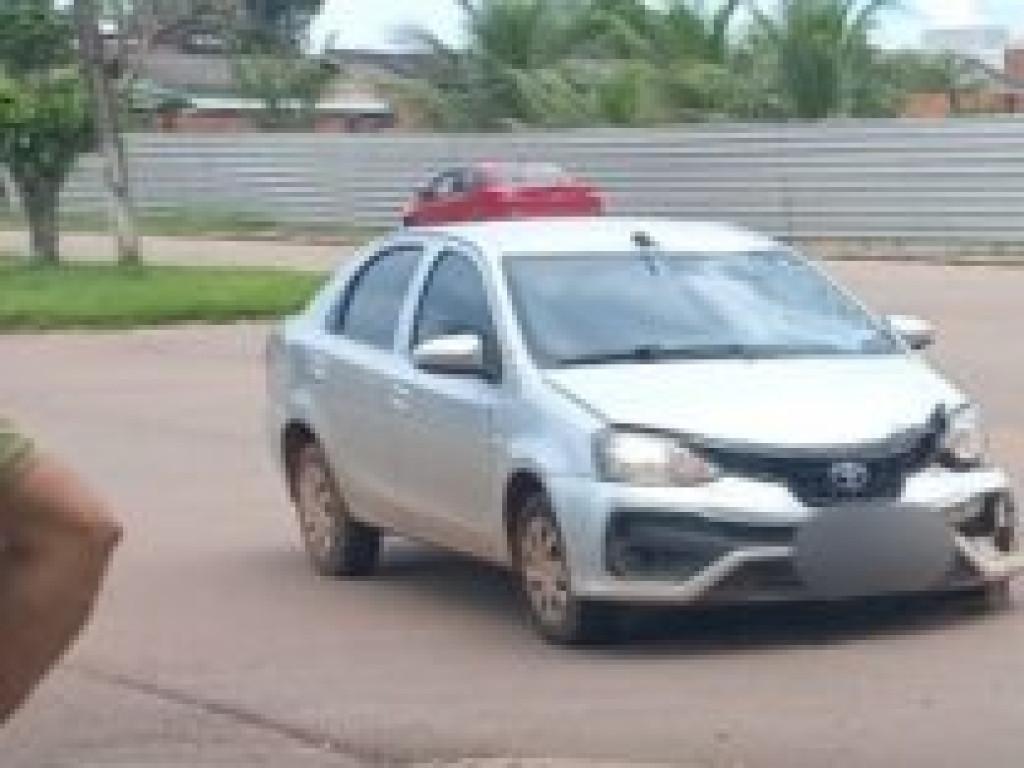 ACIDENTE - Colisão entre carro e moto deixa motociclista com fratura em uma das pernas, em Rolim de