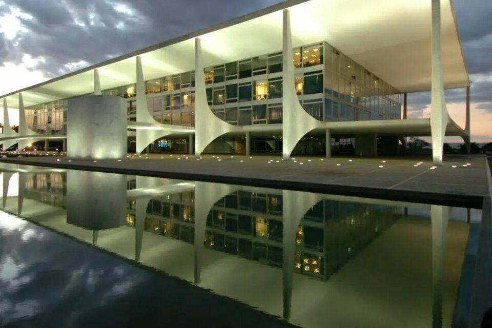 Documentado - Empresário negocia delação nos EUA de achaque de ministro de Lula