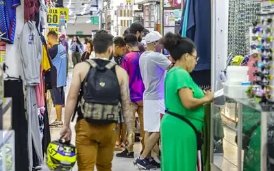 Economia Índice de Confiança na Indústria (ICI) - Confiança no comércio cai pelo segundo mês seguido em março, segundo FGV IBRE