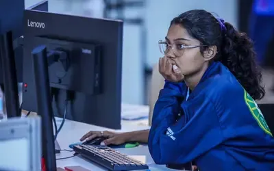 Educação | Educação - Profissional Jovens de todo o país terão acesso a curso gratuito de tecnologia