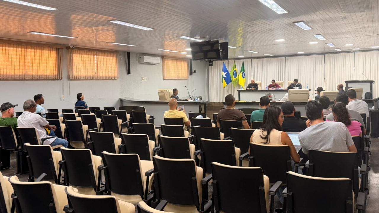 Em Sessão Extraordinária vereadores aprovam projetos do Executivo que garantem novos investimentos e fortalecimento de diversas áreas da administração pública