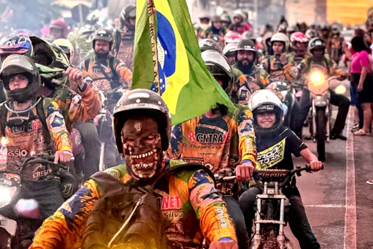 ESPIGÃO DO OESTE - 4ª Edição do Atrasa Trilha reúne mais de 500 motociclistas