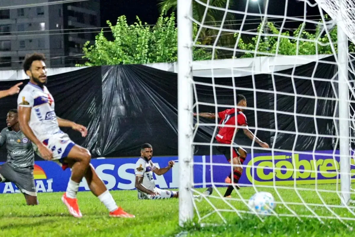 FUTEBOL  - Gazin Porto Velho é derrotado pelo Atlético Goianiense e se despede da Copa do Brasil