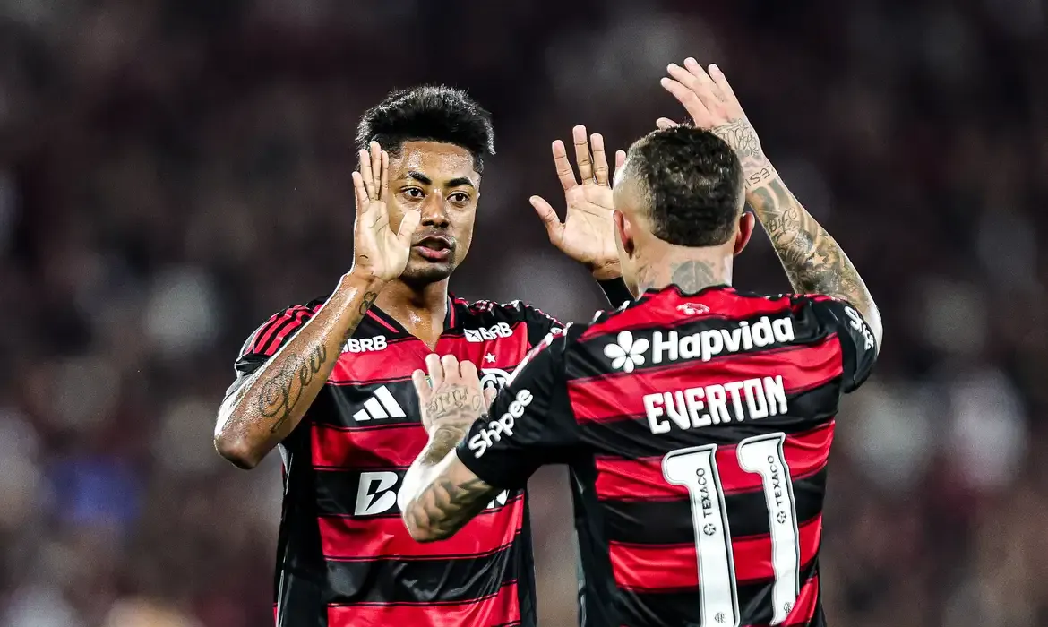 FUTEBOL -  - Rádio Nacional transmite nesta quarta jogo entre Flamengo e Cruzeiro