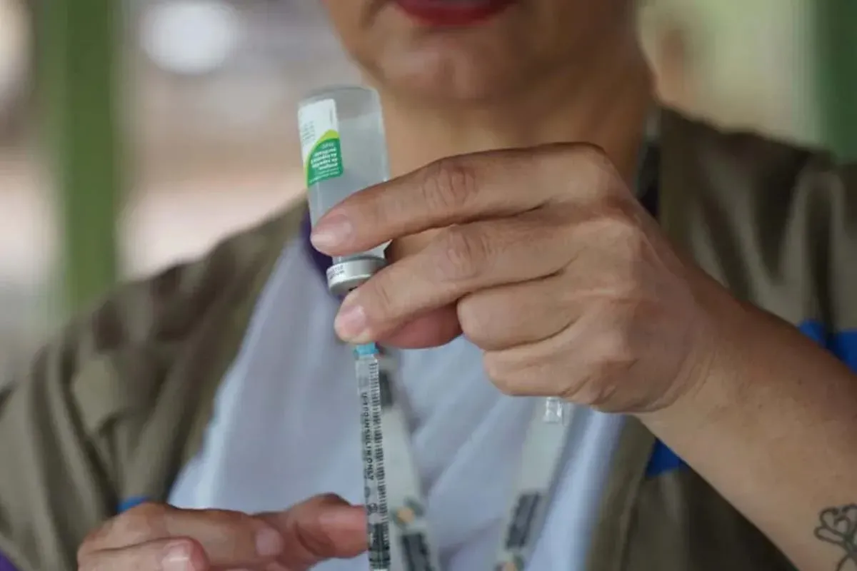 IMUNIZAÇÃO - Vacina contra Mpox é ofertada de forma estratégica no SUS para grupos com maior risco de exposição