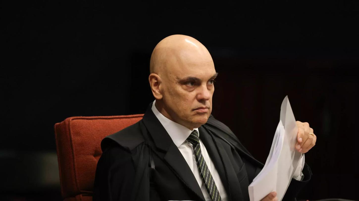 MENSAGENS - Moraes citou mensagens apagadas de Débora e usou temporárias com Vorcaro
