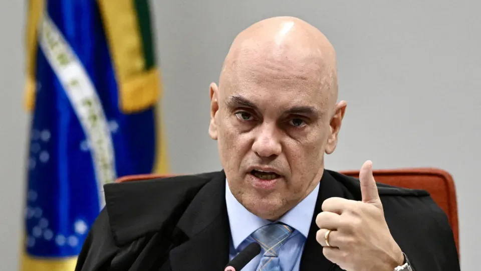 Moraes autoriza transferência de condenados no caso Marielle para RJ