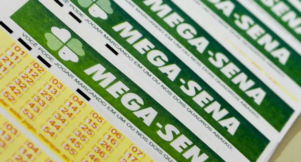 Notícias - Mega-Sena acumula e prêmio principal sobe para R$ 40 milhões