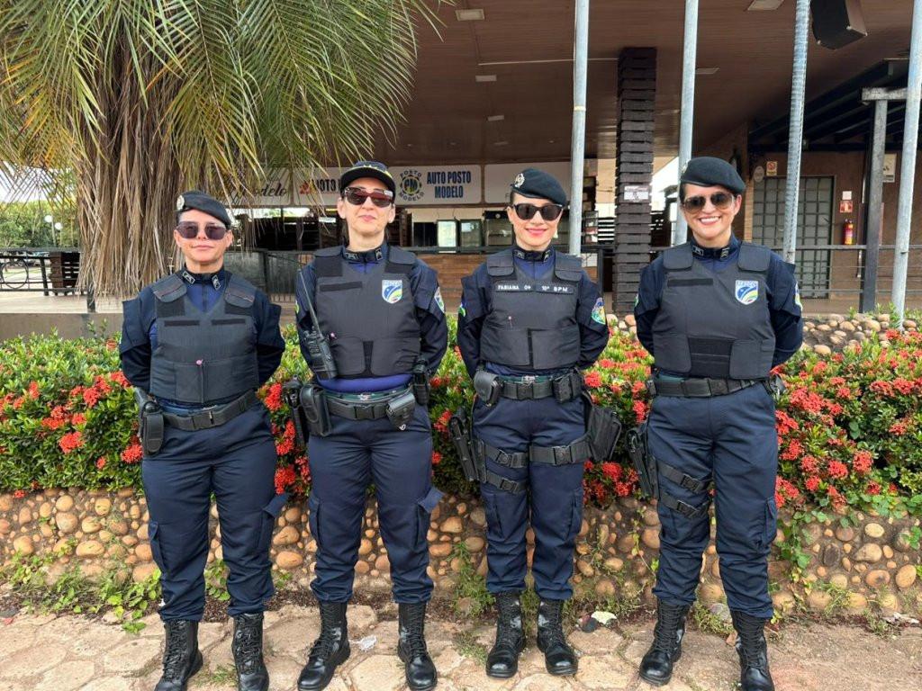 POLÍCIA MILITAR - 10º BATALHÃO DE POLÍCIA MILITAR PARTICIPA DE PITSTOP EM COMEMORAÇÃO AO DIA INTERNACIONAL DA MULHER