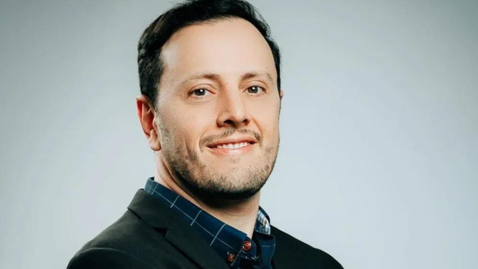 Política - Flori não descarta disputar o Governo, e tenta convencer Léo Moraes