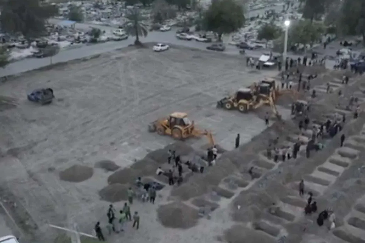 PRESSÃO - Novo líder supremo do Irã está ferido, escondido em um bunker e provavelmente desfigurado, diz secretário de Guerra dos EUA