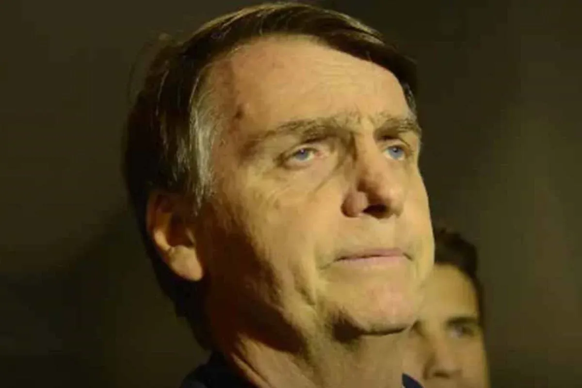 QUADRO GRAVE - Médica citou risco de morte ao transferir Bolsonaro para hospital