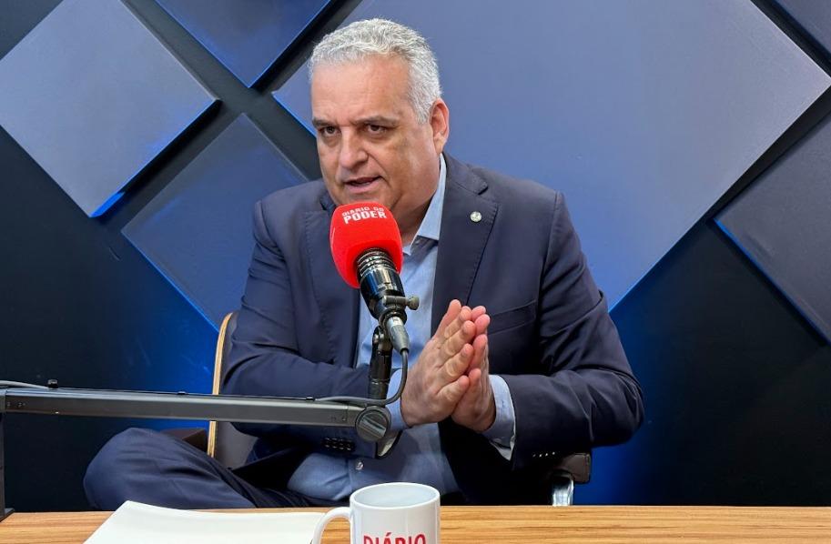 VÍDEO - Mendonça atropelado - Alfredo Gaspar diz que ‘Dino salvou Lula de escândalos e afogou a transparência’