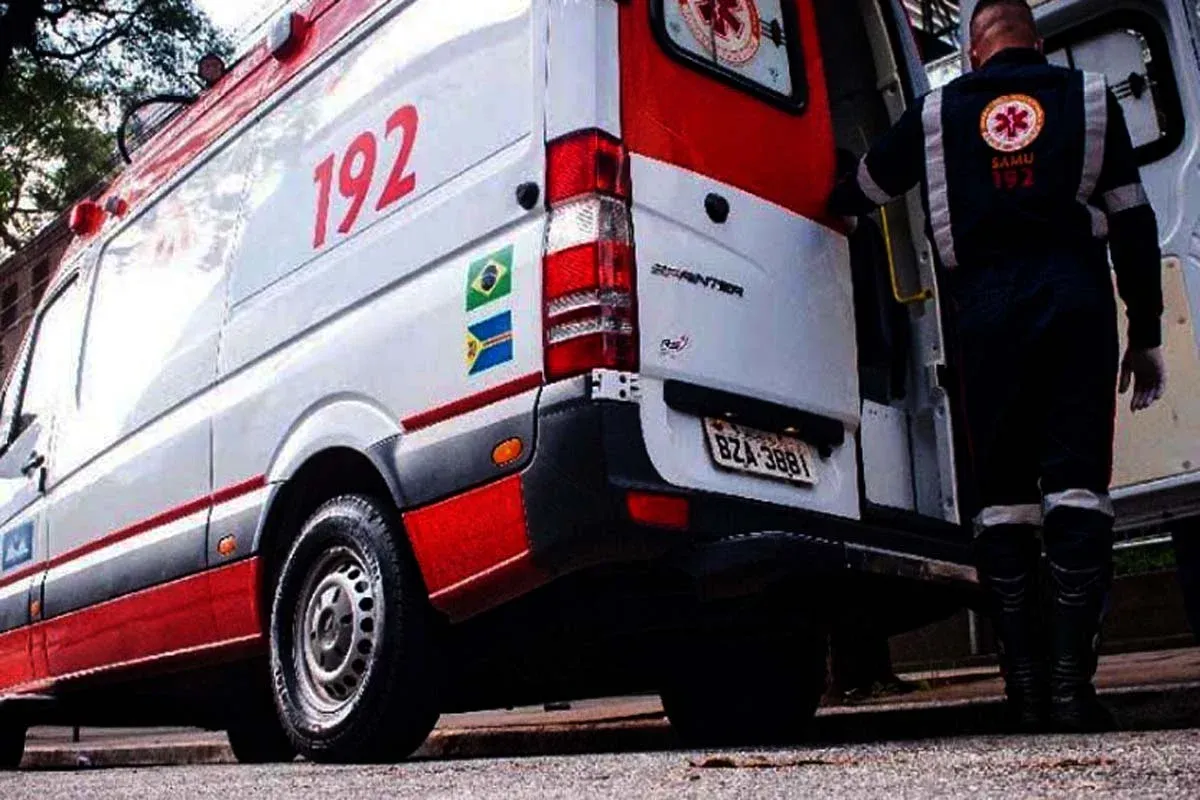 Violencia - Homem da entrada no hospital com as vísceras expostas em Ji-Paraná