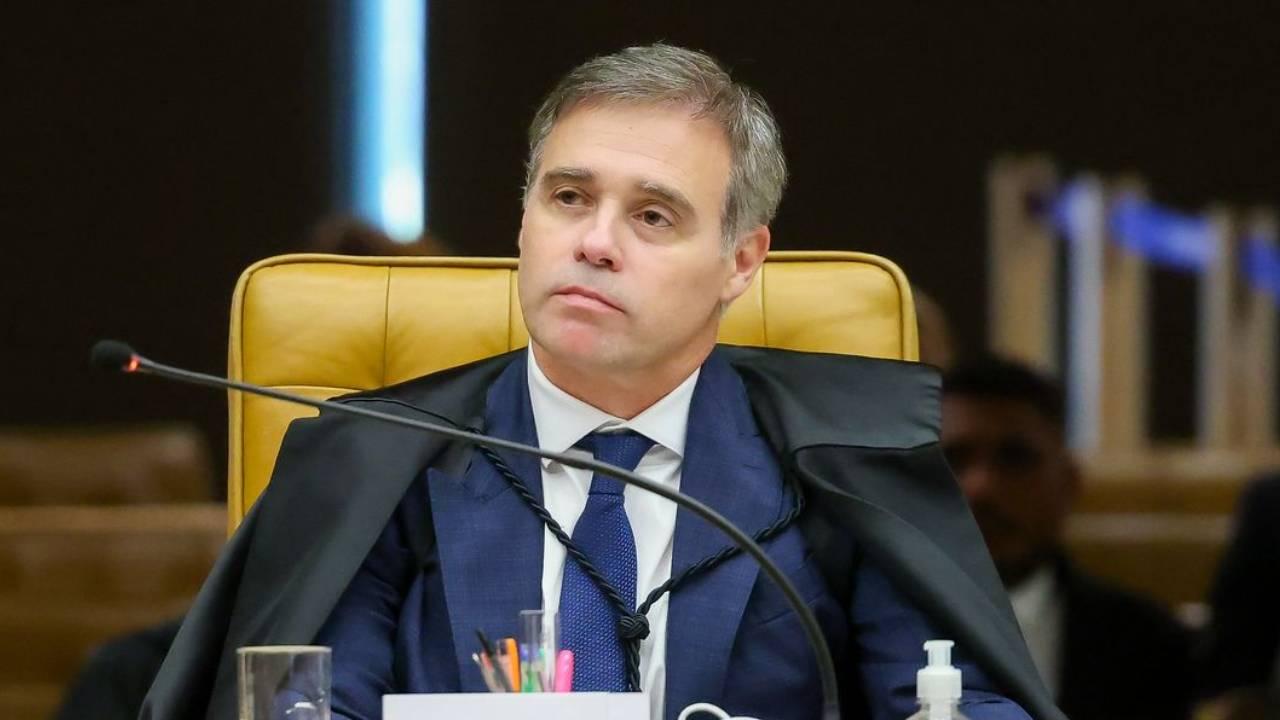 Amizade empolgante - Mendonça vê ‘comunhão para ilícitos’ no elo entre imóveis, Costa e Vorcaro