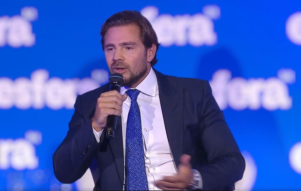 Aniversário em Alagoas - Avião ligado ao Banco Master levou ministro do STF e esposa para Maceió