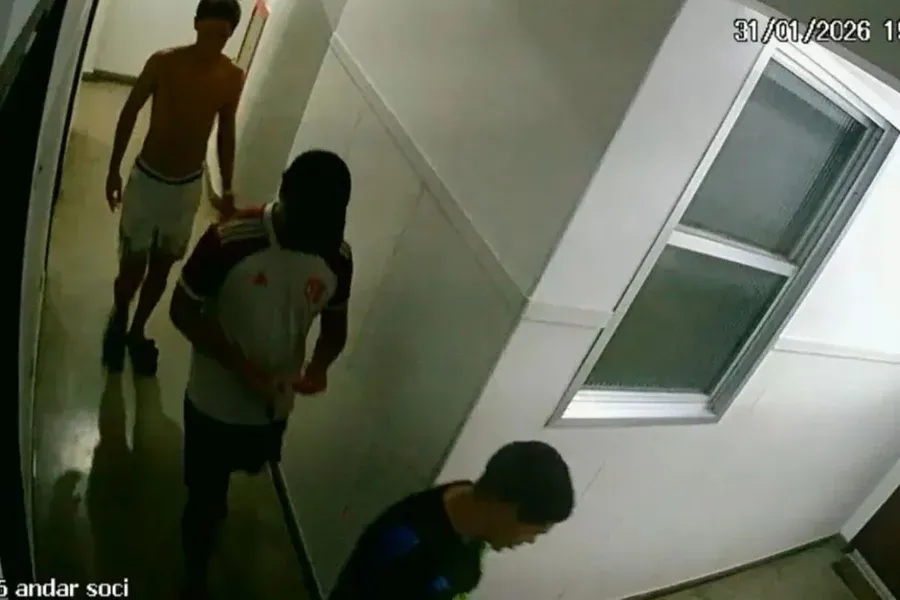 Brasil -Juíza diz que adolescente armou emboscada para estupro coletivo no Rio