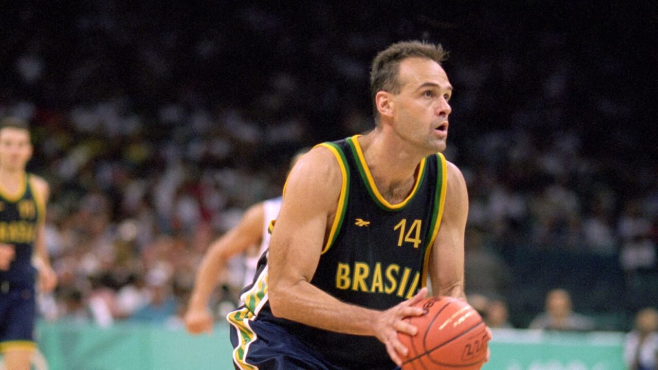Brasil - Lenda do basquete brasileiro, Oscar Schmidt morre aos 68 anos