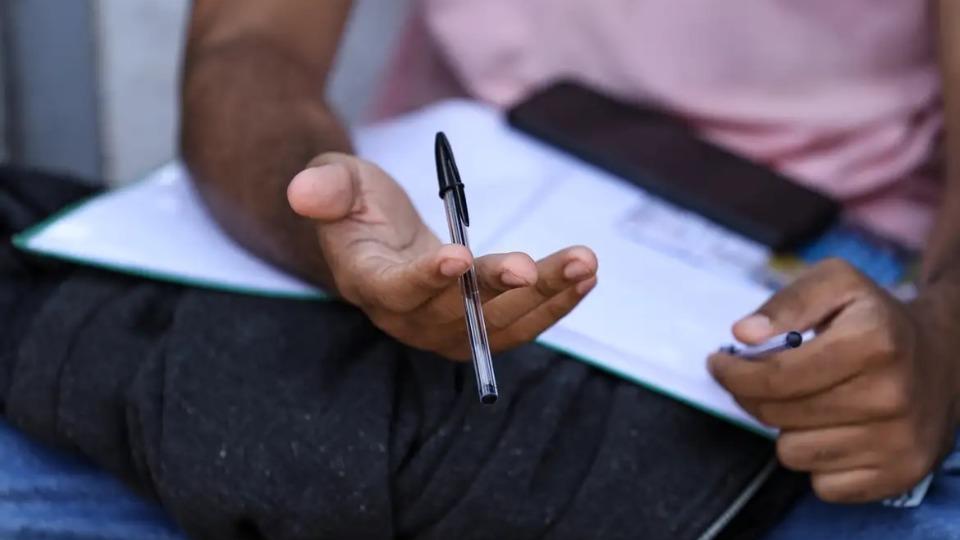 Brasil  -  Prazo para pedir isenção da taxa de inscrição no Enem começa no dia 13