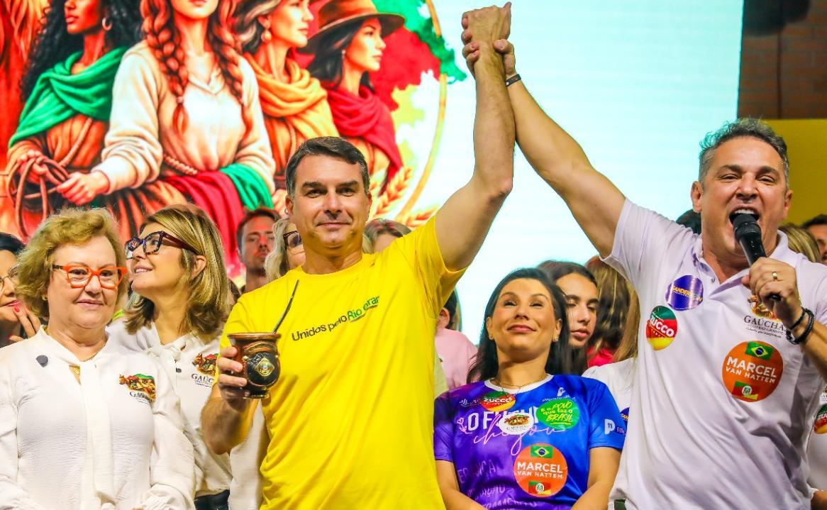 Brasmarket  - Flávio Bolsonaro chega a 42,2% contra 28,2% de Lula no RS