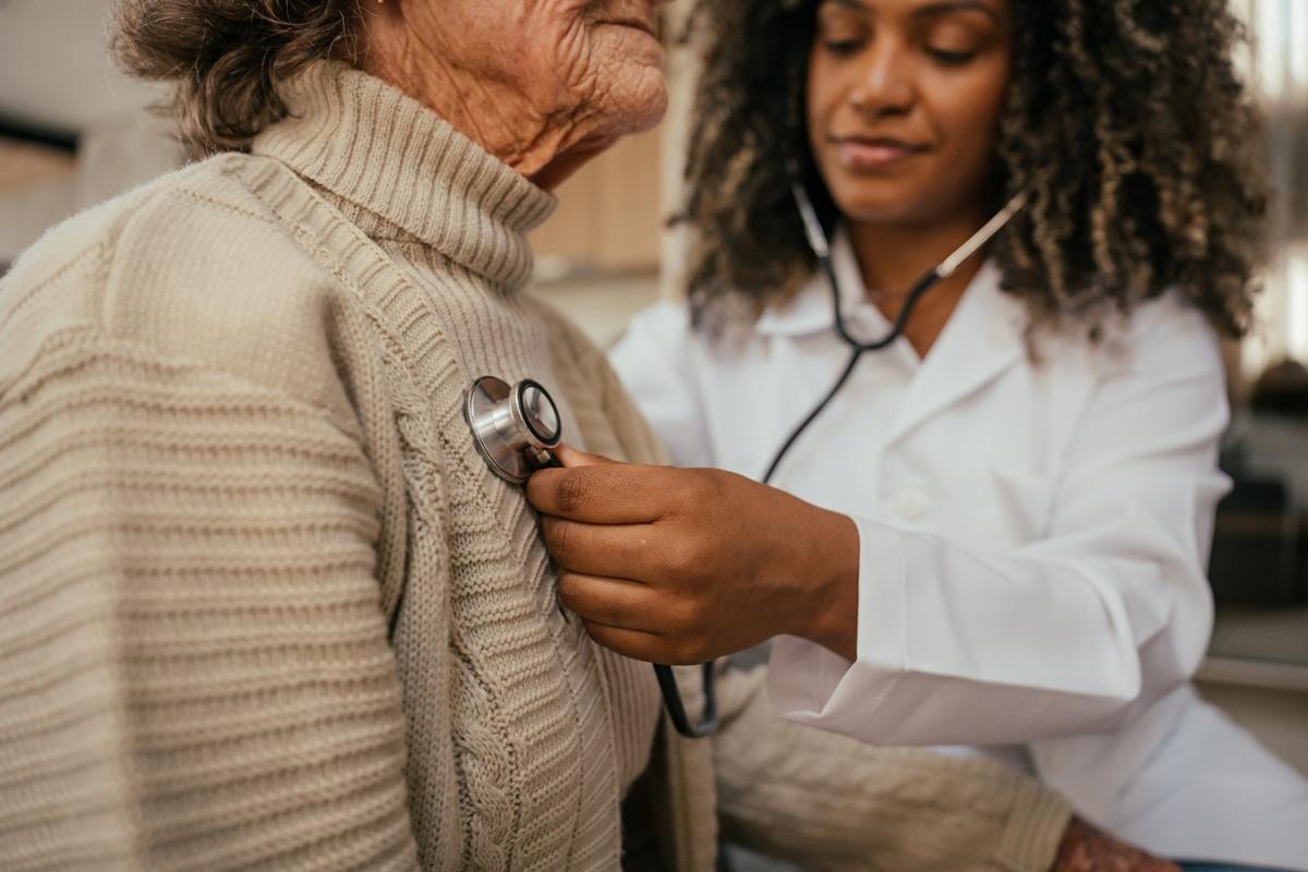 Claudia Meireles - Cardiologista responde se emoções fortes causam ataque do coração