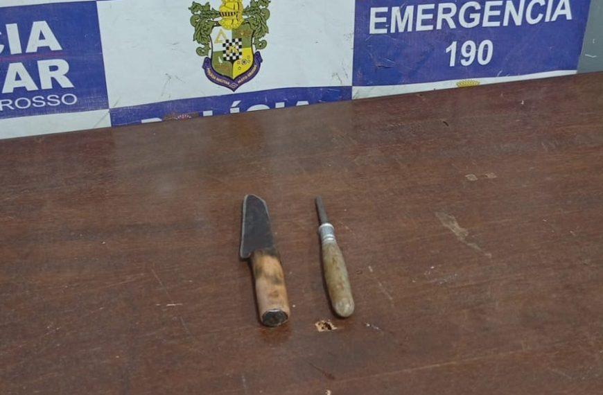 Homem ataca rival por ciúmes, esfaqueia e ainda fere a própria mãe em Rondonópolis