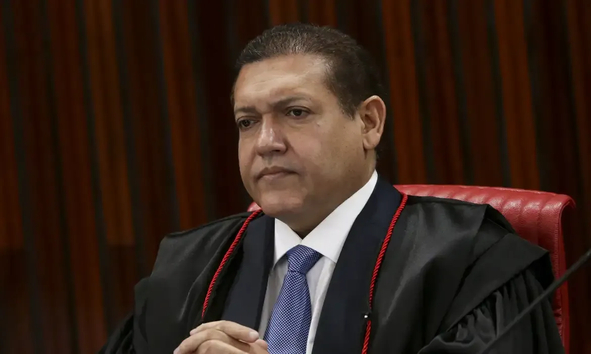 Justiça - TSE elege Nunes Marques presidente da Corte; Mendonça será vice