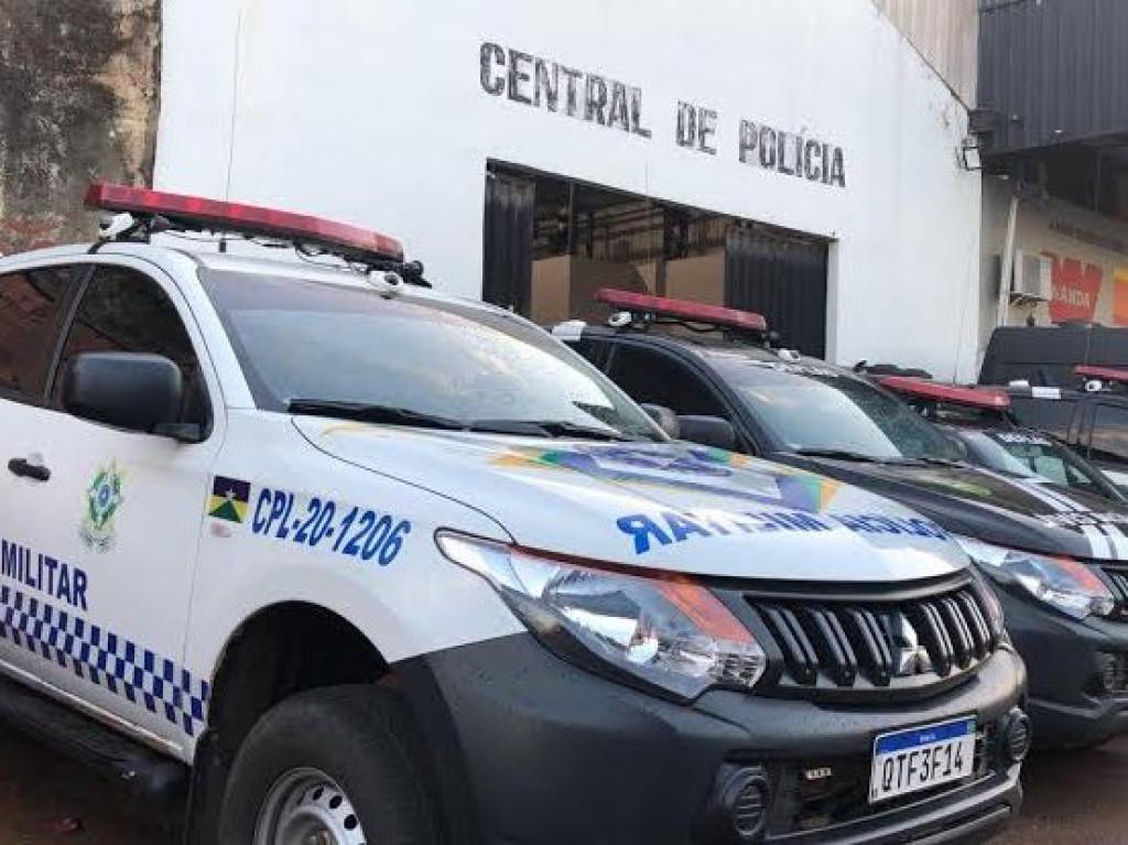 POLÍCIA MILITAR - Assaltante é atacado por pit bulls enquanto tentava fugir da polícia em Porto Velho