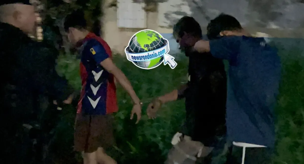 Polícia - Trio é preso fazendo furto em escola abandonada na zona leste