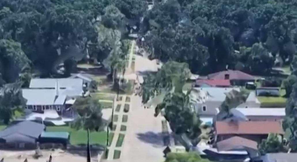 Polícia - URGENTE: Homem invade duas casas e mata 8 crianças em massacre sem precedentes