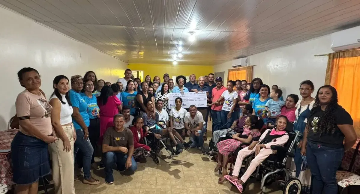 Política - Apae de Machadinho do Oeste recebe R$ 200 mil de emenda da deputada Sílvia Cristina