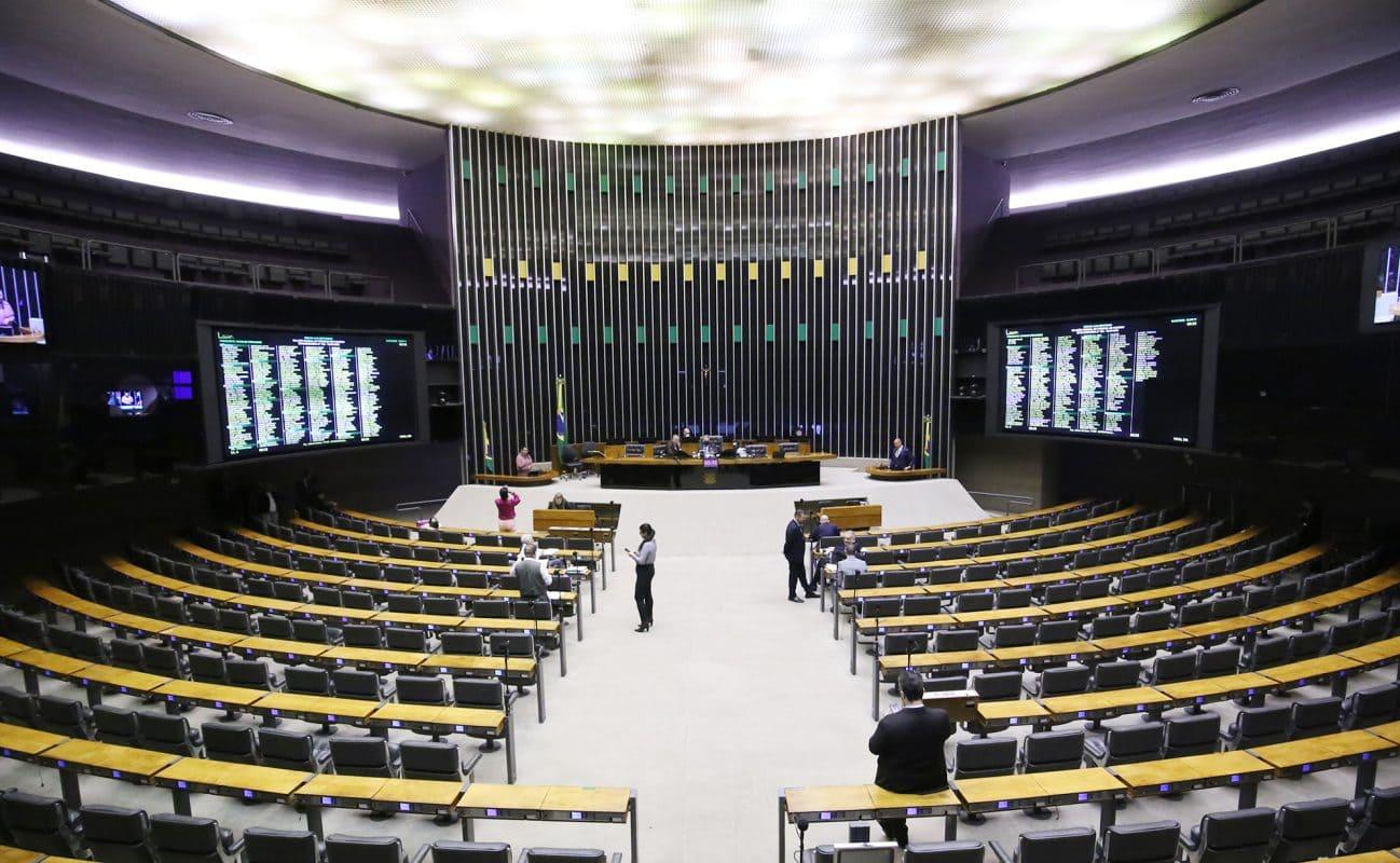 Por nossa conta Deputados torram R$20,2 milhões com propaganda