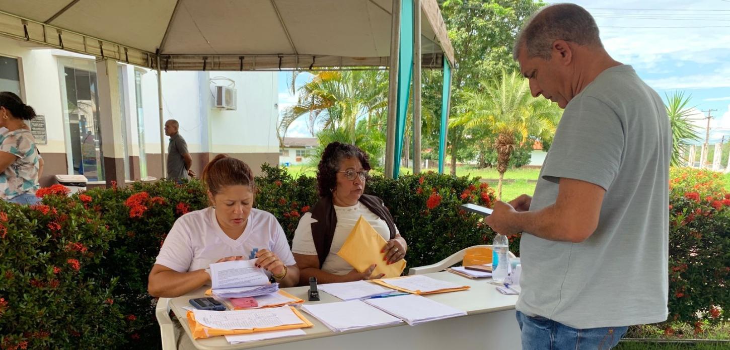 Secretaria Municipal de Saúde de Rolim de Moura realiza ação preventiva com a Carreta do Hospital de Amor
