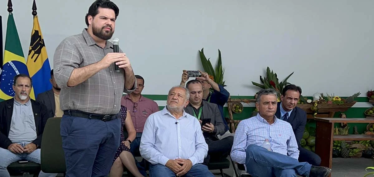 Valorização -Jean Oliveira destaca trabalho dos servidores da Emater durante reinauguração em Porto Velho