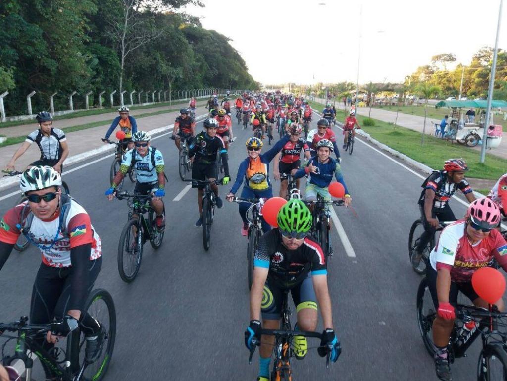 BICICLETA COMO MEIO DE TRANSPORTE - Ciclotour pela vida do Detran RO vai percorrer pontos históricos de Porto Velho no Maio Amarelo