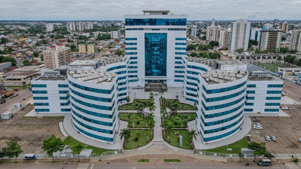 Diário da Amazônia -  Mercado privado amplia espaço e muda perfil da economia local