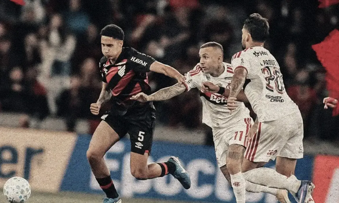 Esportes Brasileirão: Flamengo empata com Athletico-PR e 